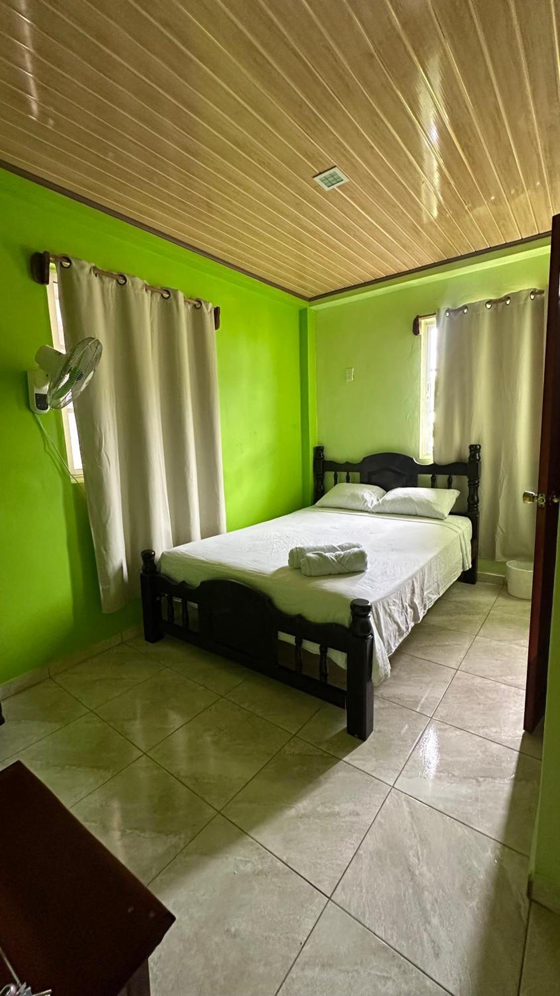 Hotel Caribbean View Bastimentos Exterior foto